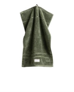 Håndkle ''Organic Premium Towel'' Agave Green fra Gant i 30x50cm