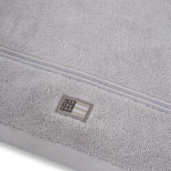Håndkle ''Hotel Towel'' Gray Light Gray fra Lexington Company detalj
