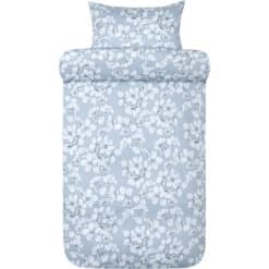 Amelia_Sateng_Lys_Blå