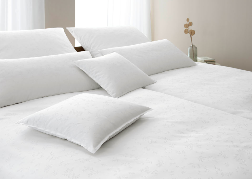 Sengesett i sateng ''Delight'' Hvit fra Elegante - Bilde 2