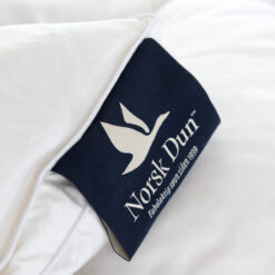 Alternative view of Norsk Dun medium ''Helårsdyne'' - 100% Andedundyne