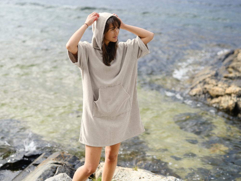Badeponcho Chill - Beige fra Høie - Bilde 5