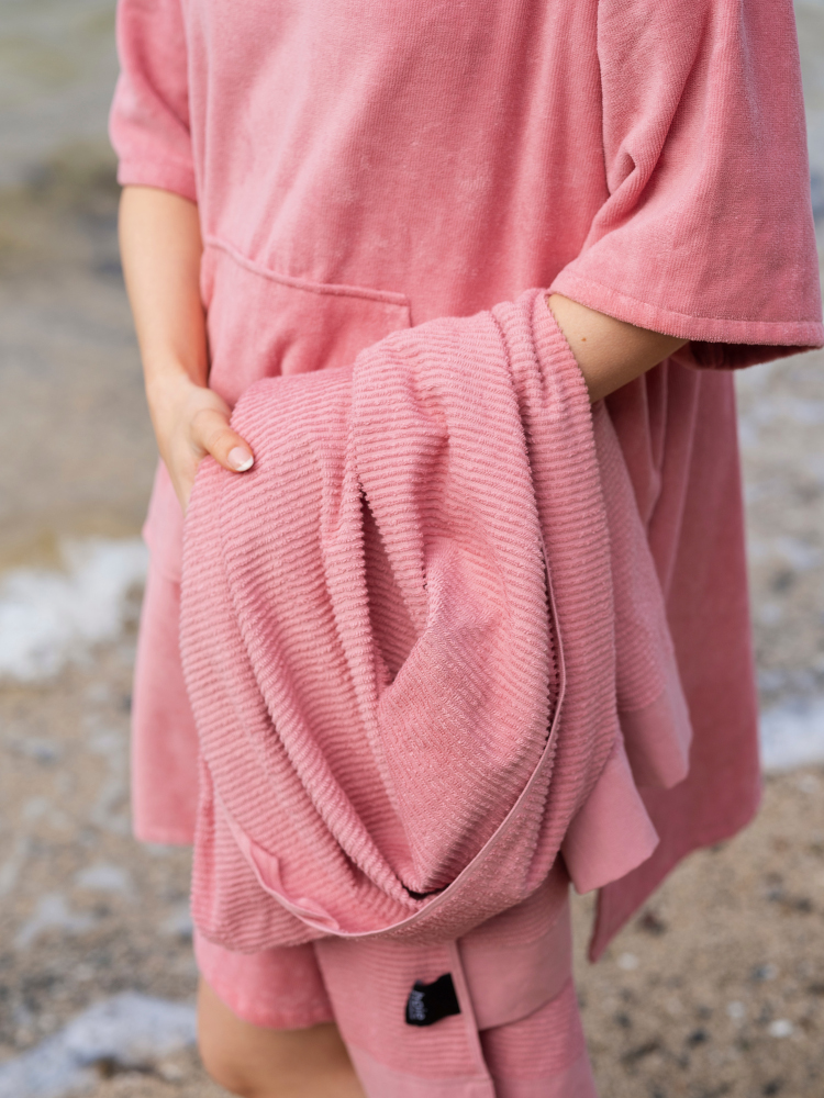 Badeponcho Chill - Rosa fra Høie - Bilde 13