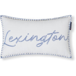 Pyntepute 30x50 logo linen, cotton white & blue fra lexington