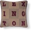 Pynteputetrekk 50x50 letter patch tweed organic cotton beige, brown & fig fra lexington