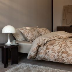 Alternative view of Høie Satengsengesett Olivia - Beige
