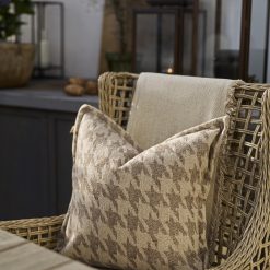 Alternative view of Halvor Bakke Putetrekk Zayla 50x50 - Beige